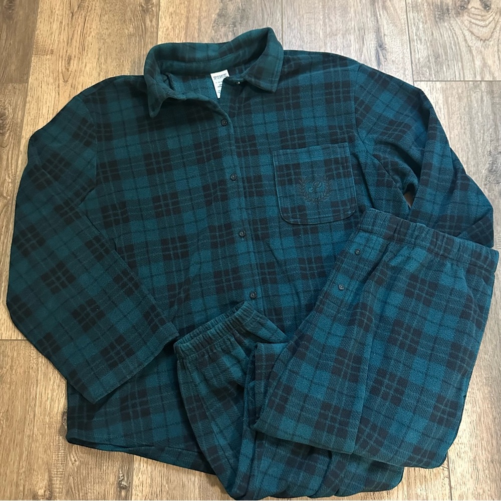 Victoria's Secret Polar Fleece Jogger Pajama Set, Green Plaid,‎ XL